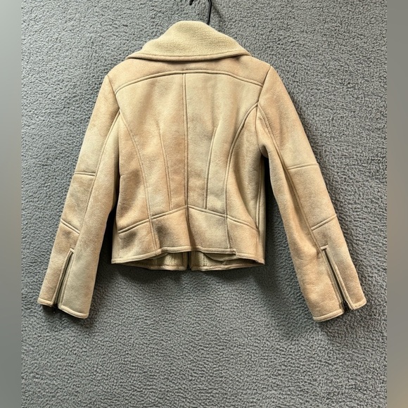 Guess Jacket Womens Medium Beige Faux Leather Fur Long Sleeve Full Zip C… - Picture 10 of 13